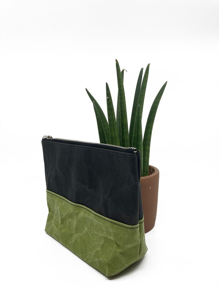 Travel / Beauty Pouch | Black &amp; Green