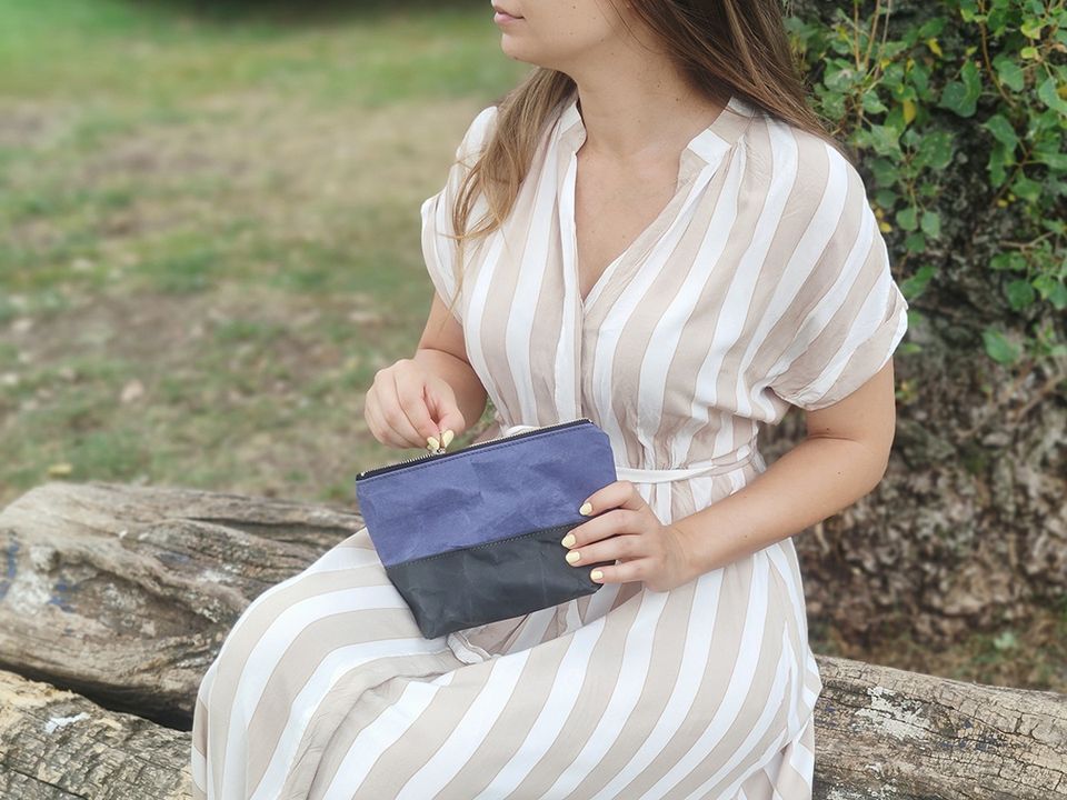 Travel / Beauty Pouch | Blue & Black